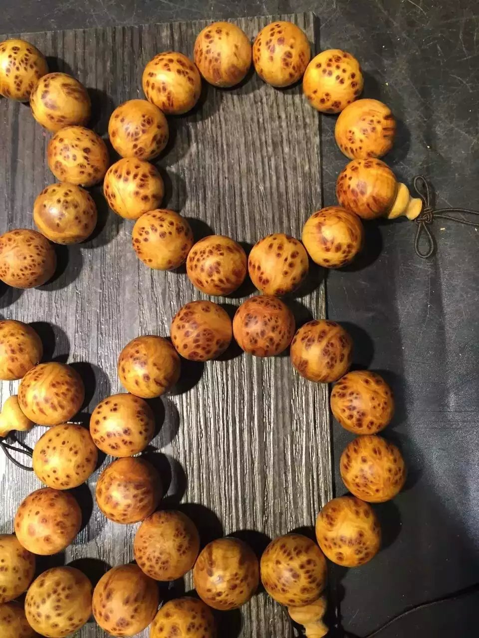 Maggie Q美剧海报 晒辛辣性感身材‘hth·华体’(图2) hth·华体