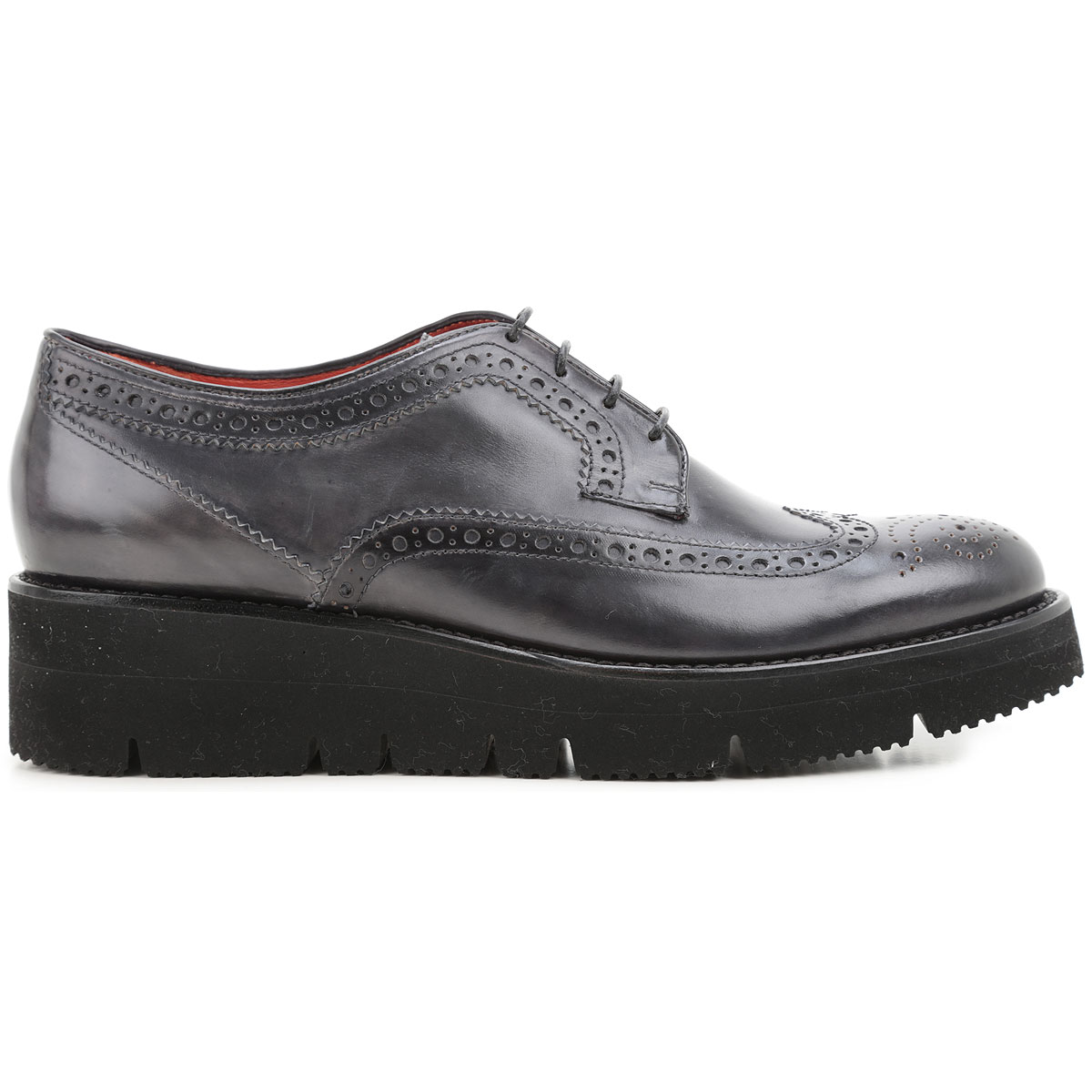 Adele决定将暂离音乐圈五年 花时间陪伴男友“hth·华体”(图3) hth华体